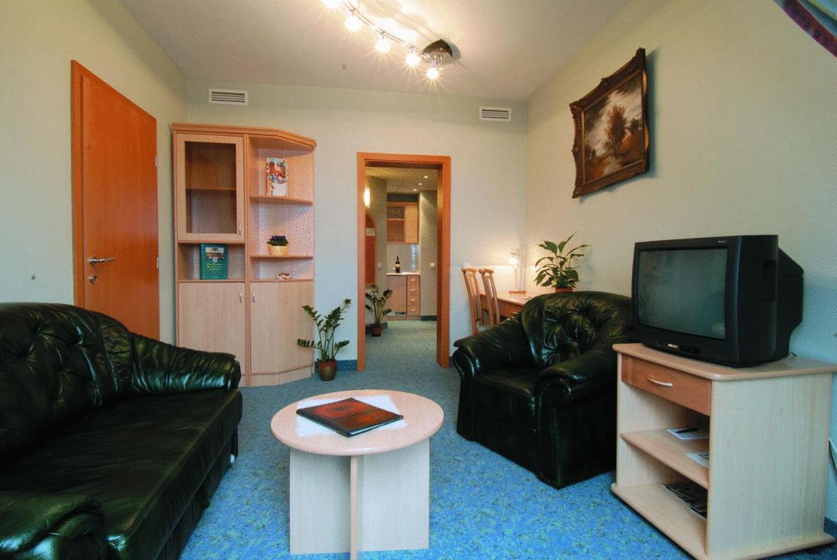 Hozam Wellness és Apartman Szolnok Camera foto